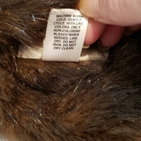 Cato Faux Fur Reversible Vest Size 22/24W - Picture 7 of 11